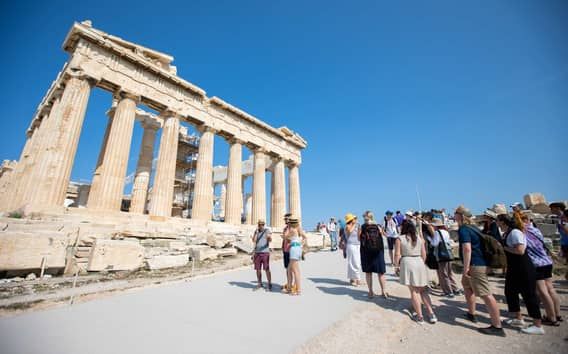 Atenas: Visita guiada a pie a la Acrópolis y Plaka por la mañana temprano